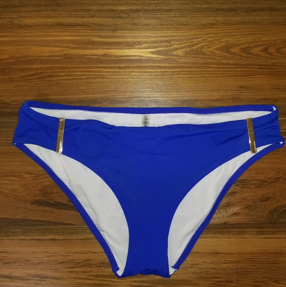 Victoria Seceet bikini bottom